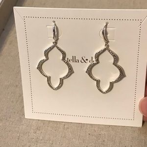 Stella & Dot Jewelry - Stella & Dot Pavé Arabesque Chandeliers Silver Stella & Dot Jewelry - Stella & Dot Pavé Arabesque Chandeliers Silver